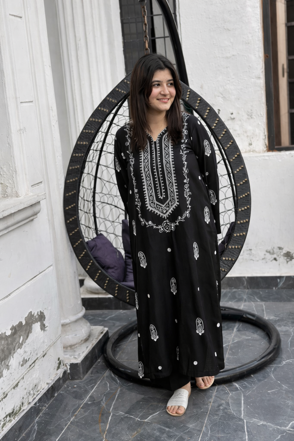 Unstitched Embroidered Lawn – 2 PC
