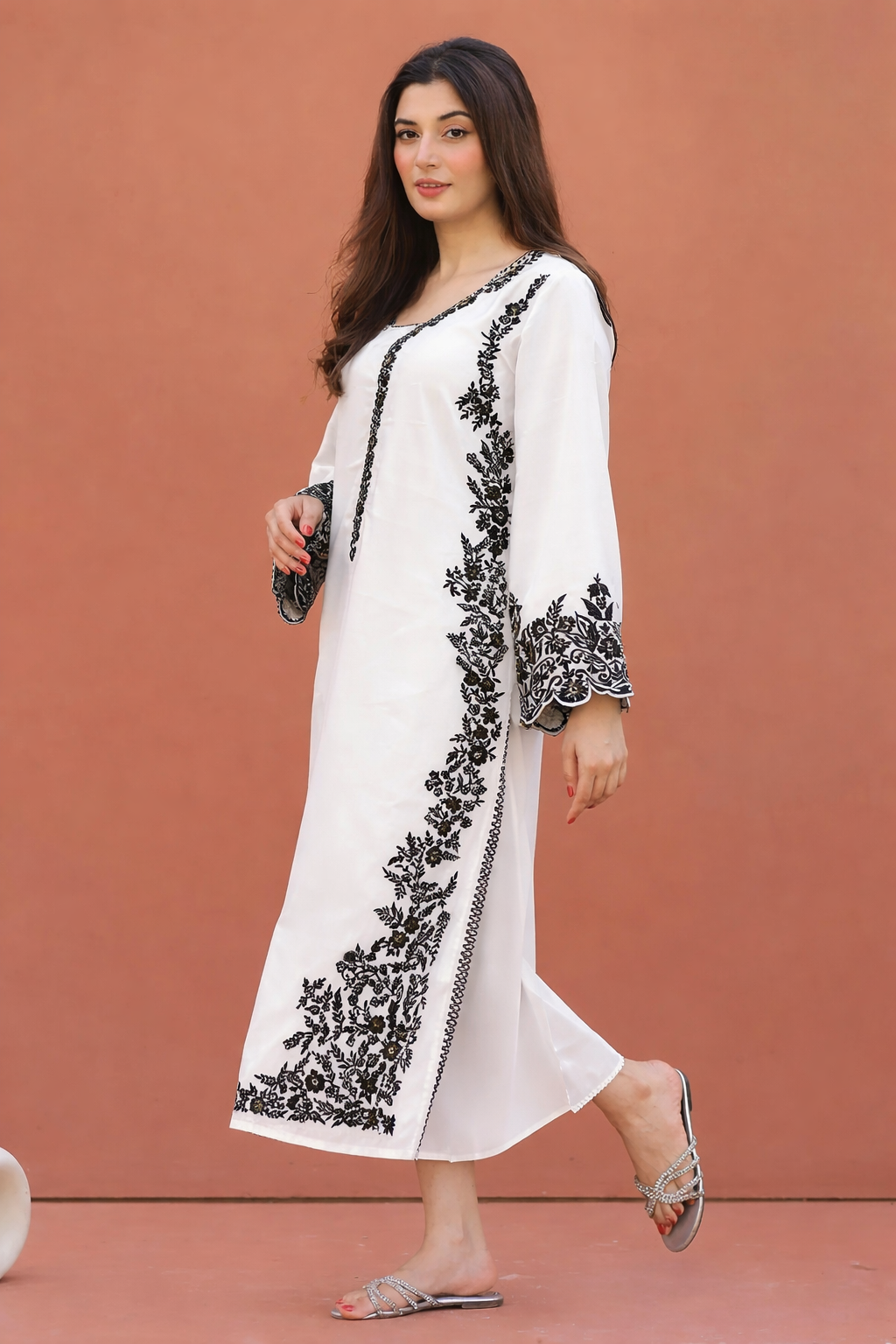 Unstitched Embroidered Lawn – 2 PC