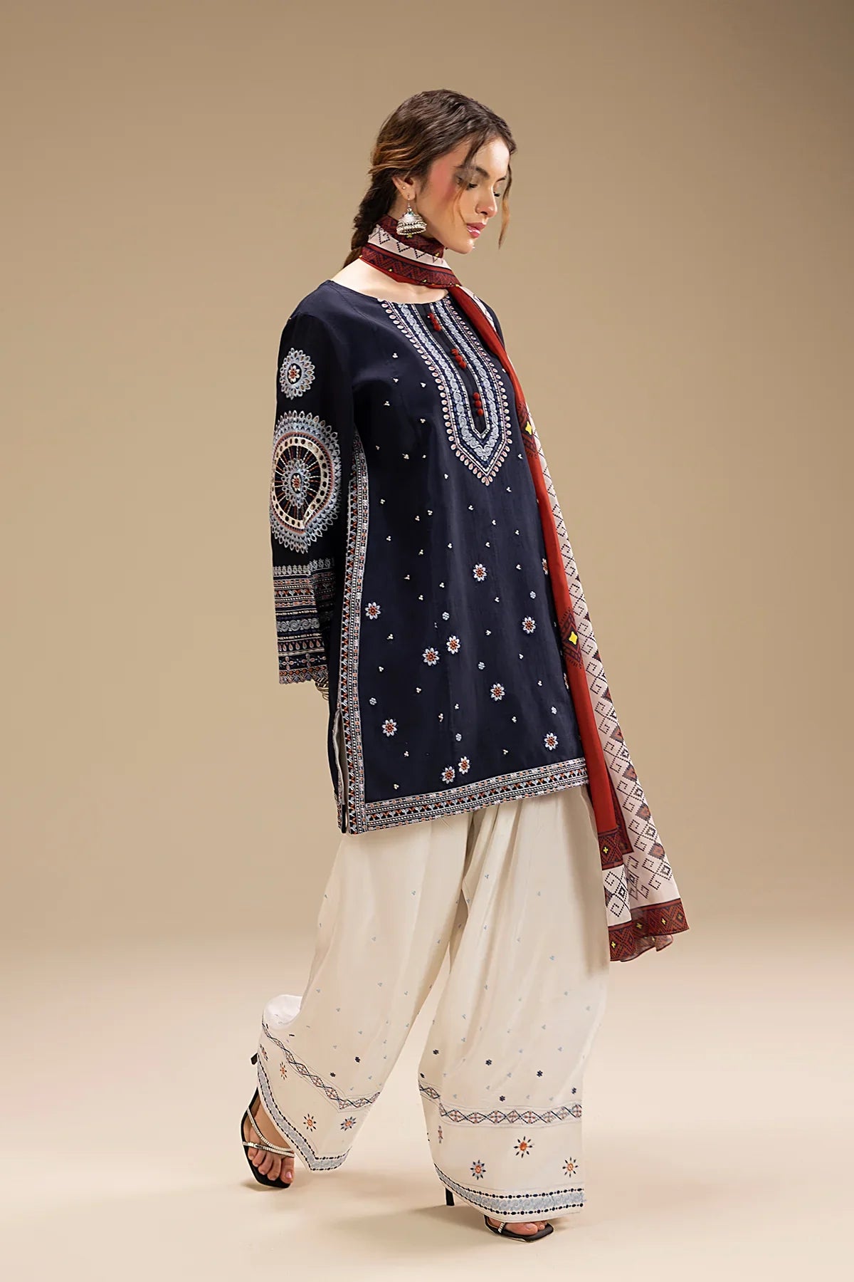 Unstitched Embroidered Lawn 3 - PC